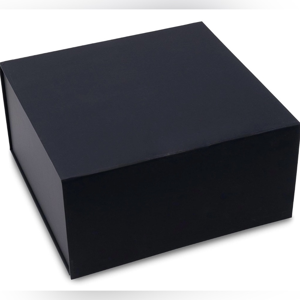 Magnetic gift box 10x 10 x 5 black matte